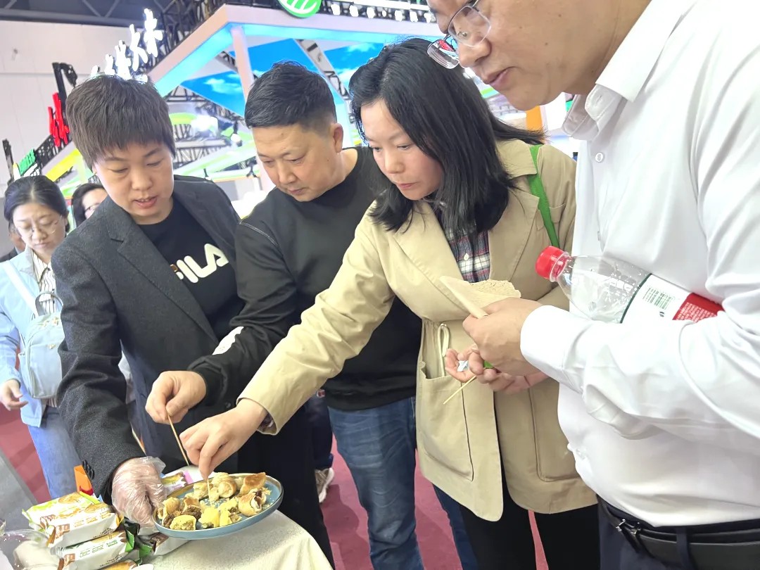 1743472741916490.jpg e8a7151d5b05bcbf675c73626d5da5ec-sz_2259194.jpg