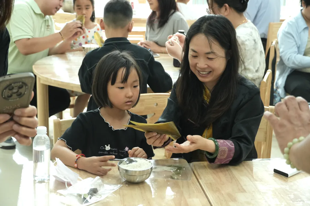 1749001458580670.jpg 1749001379253.jpg